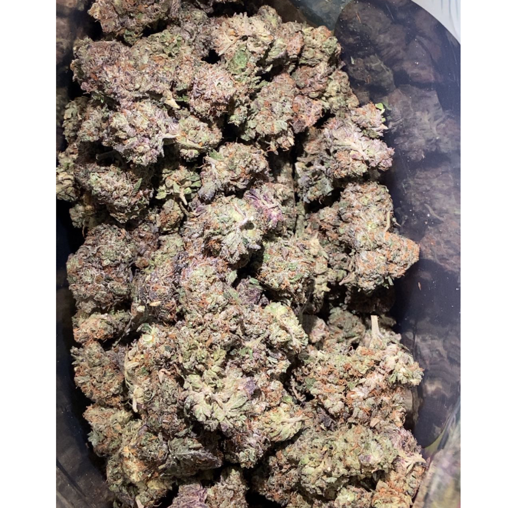 AAA+ WEDDING CAKE  BC GAS⛽️ NEW DROP ~ $90 0Z