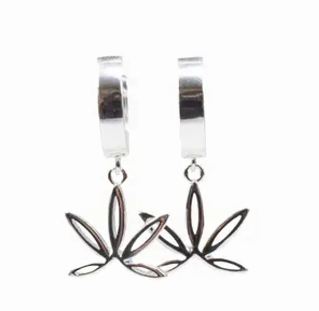 CAFE Silver Earrings 1 Pair