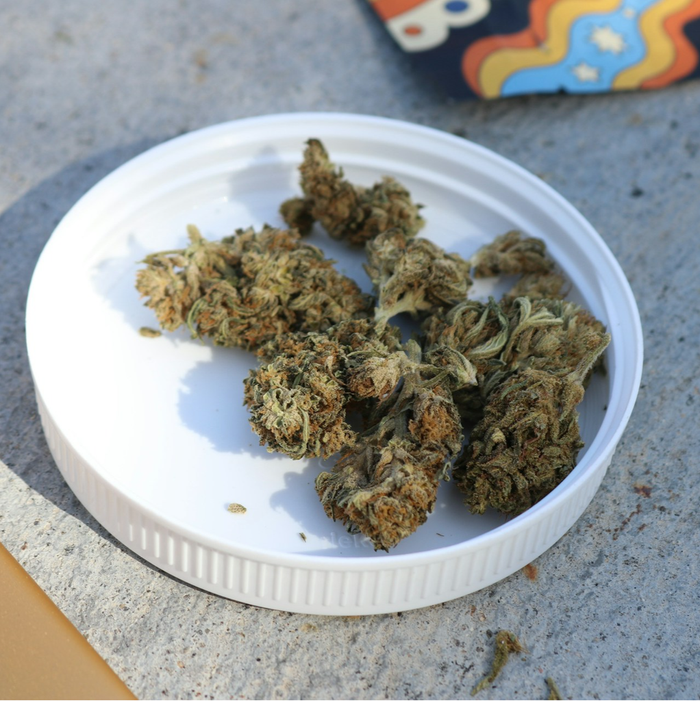 What Should Windsor Residents Expect from Cannabis Delivery?