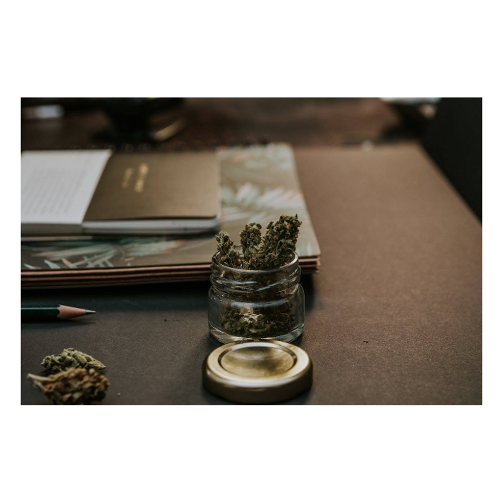 Best Weed Delivery in Peterborough - Top 5 Providers