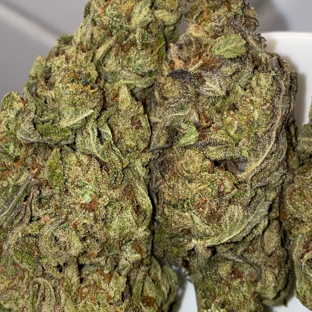 Grape Creamsicle(2 ozs for 130,3 ozs for 190,5 ozs for 275)