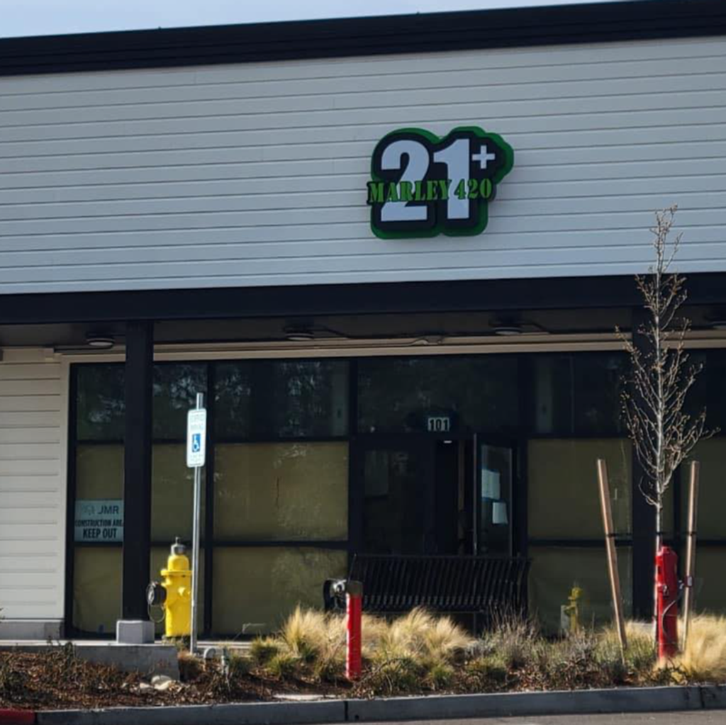 Welcome to Marley 420: Covington’s Go-To Cannabis Spot 🌿