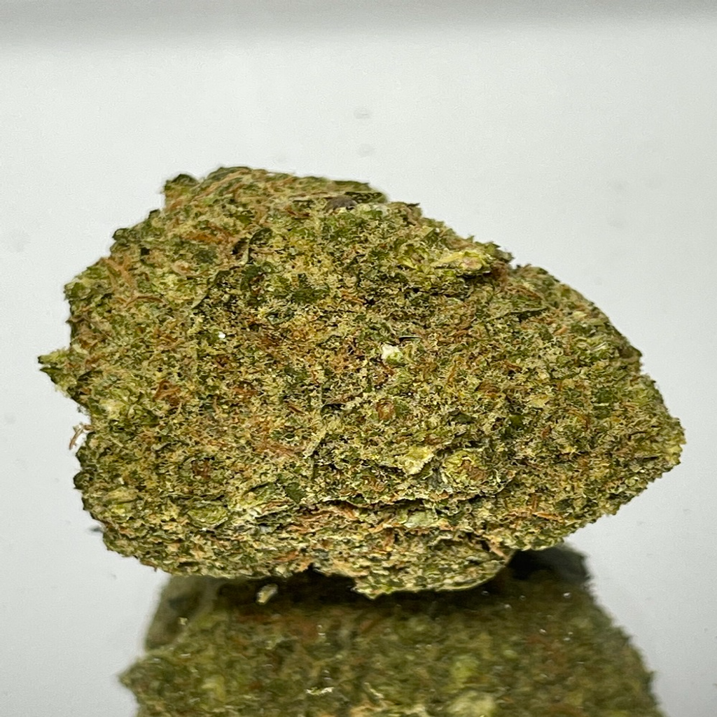 "Premium Exotic" Rainbow Blast - Hybrid 70%Indica / 30%Sativa - THC 26-38%