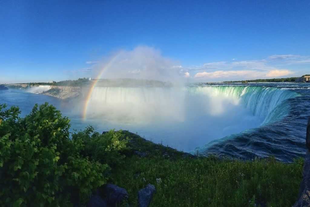 Can I Buy And Smoke Cannabis in Niagara Falls
