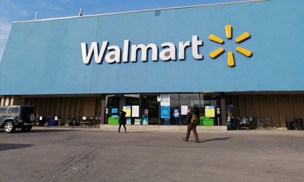 Walmart closing east Hamilton Mountain store, renovating Upper James Street Supercentre
