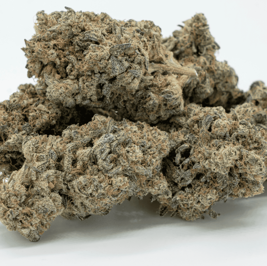 We Compared $70 Oz Weed in Edmonton and Here’s What Separates Good Weed From Bad Ones 