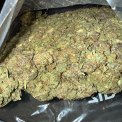 AAA+ WEDDING CAKE  BC GAS⛽️ NEW DROP ~ $90 0Z thumbnail 3