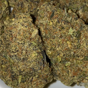 Berry cake(2 ozs for $140,3 ozs for $190,5 ozs for $275)