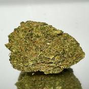"Premium Exotic" Rainbow Blast - Hybrid 70%Indica / 30%Sativa - THC 26-38%