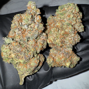 Frosted Fruit Cake | 26-30% THC | HYBRID | $110 OZ | $200 / 2 OZ thumbnail 3