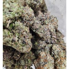 🔥Pink Tuna *$55 q, $90 h/o*