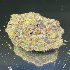 "Premium" Strawberry Storm - Hybrid 70% Indica / 30% Sativa - THC 28-36%