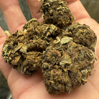 !$25/oz All gas ( budget weed )