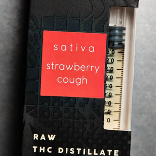 1G Sativa THC Distillate in a Glass Syringe