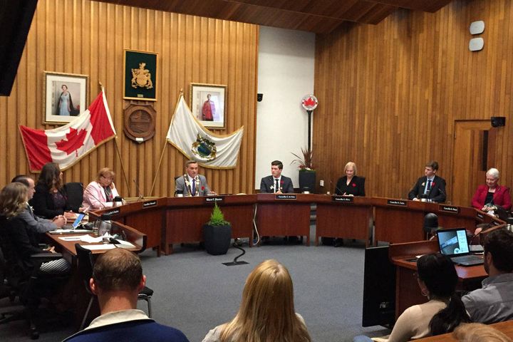 Saanich mayor, councillor call for new solutions to mental health emergencies